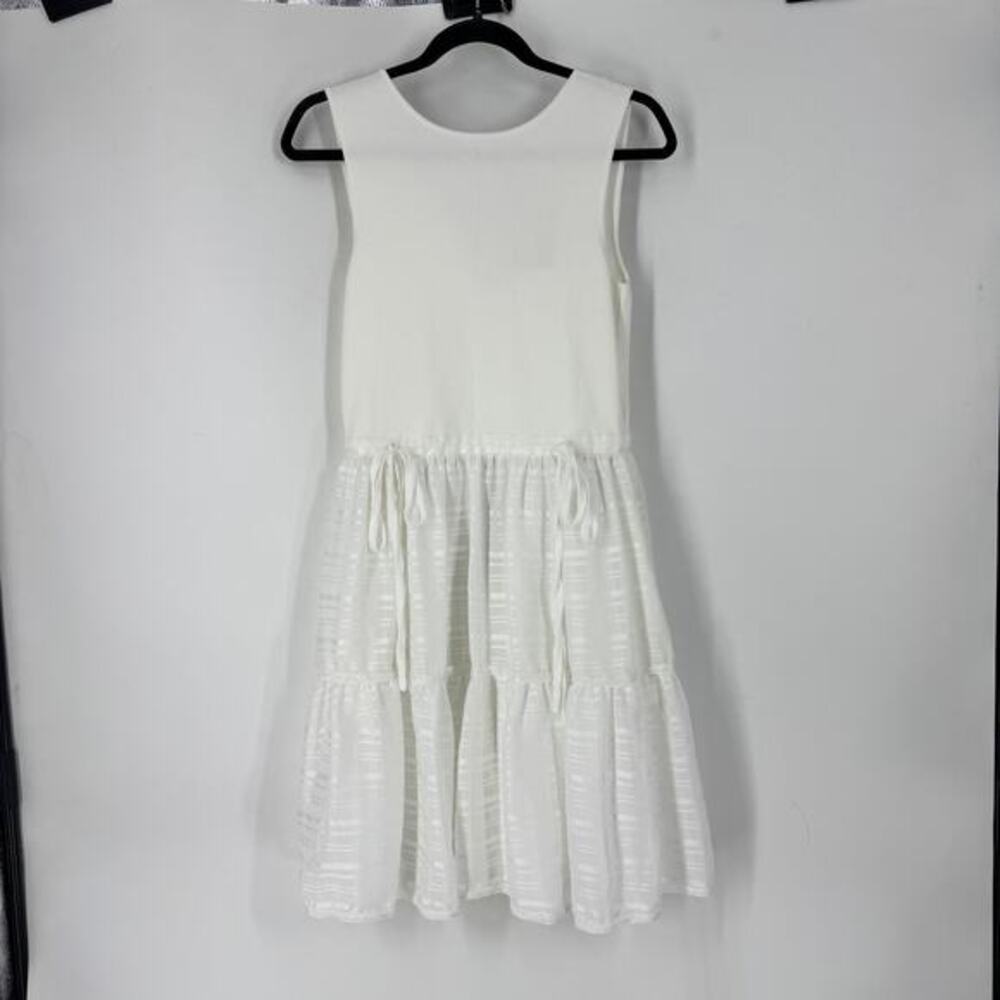 Ted Baker White Sleeveless Mini Dress with Tiered Skirt